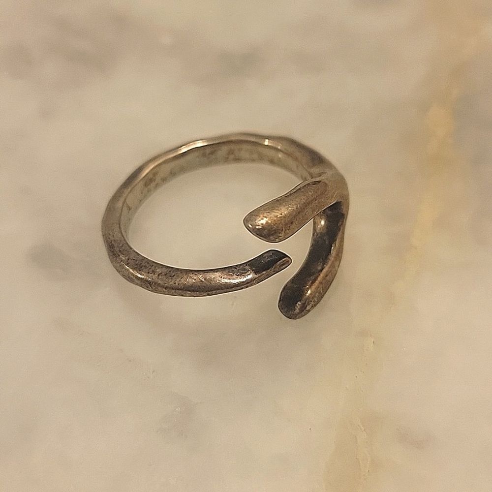 NWT Elizabeth James Olsen Twins Curled Wishbone Sterling Silver Boho Ring Sz 8